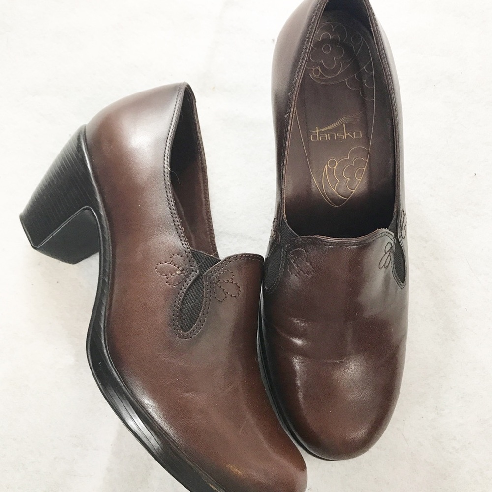 Dansko brown leather heels size 39